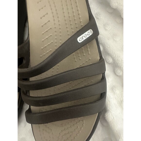 Women’s CROCS Taupe BROWN STRAPPY PLATFORM Wedge SANDAL Size 10 - Picture 3 of 10